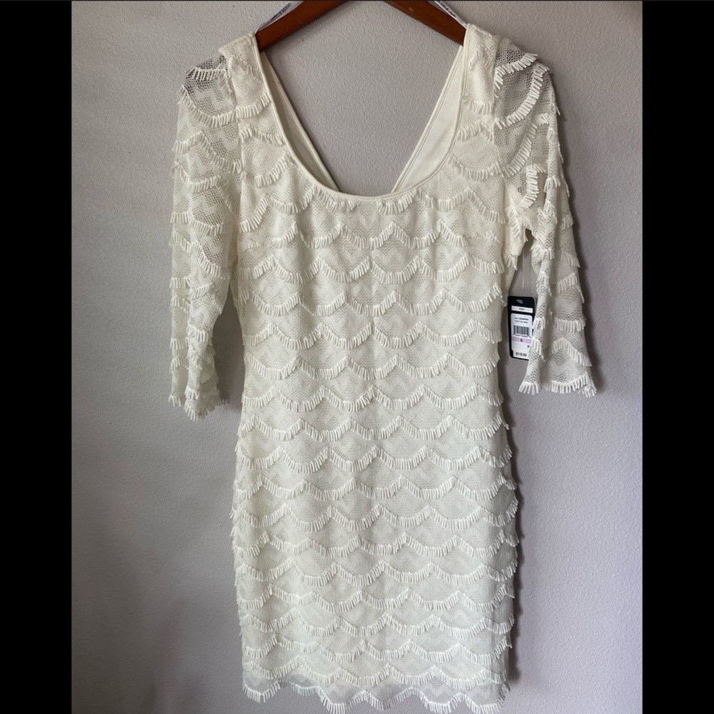 GUESS Fitted ivory dress